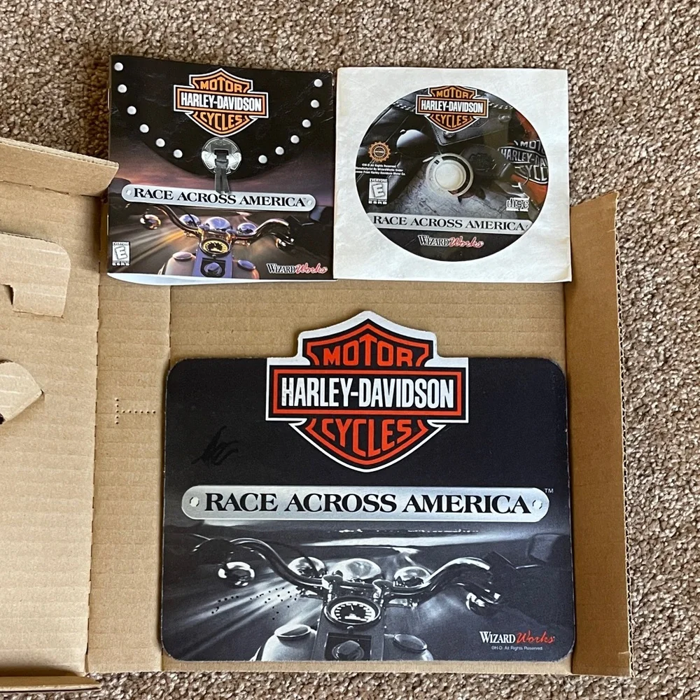 Harley-Davidson right across America CD-ROM